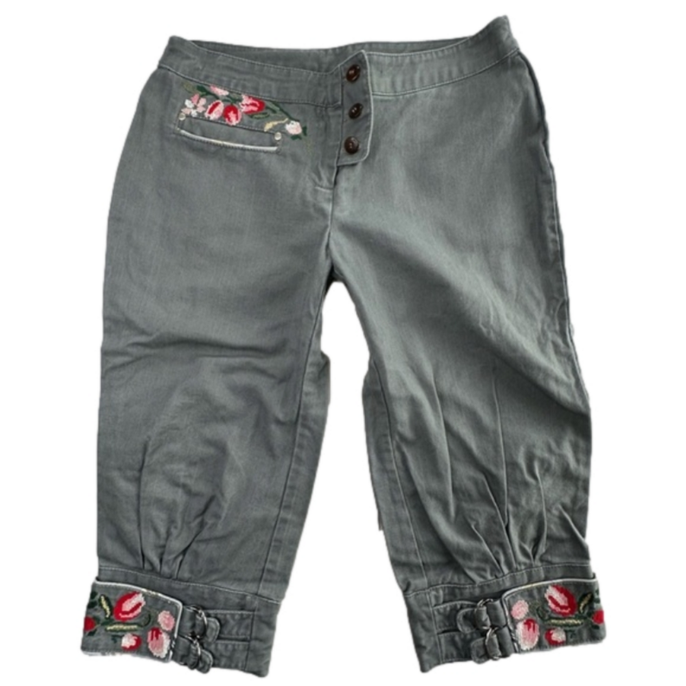 Floral Embroidered Cuff Cropped Jeans Gray size 160 28” waist